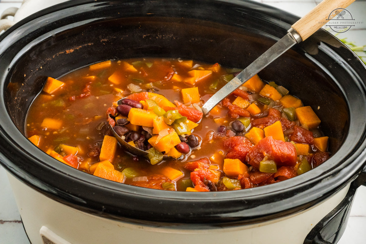 Crockpot Sweet Potato Chili (Vegetarian Chili)