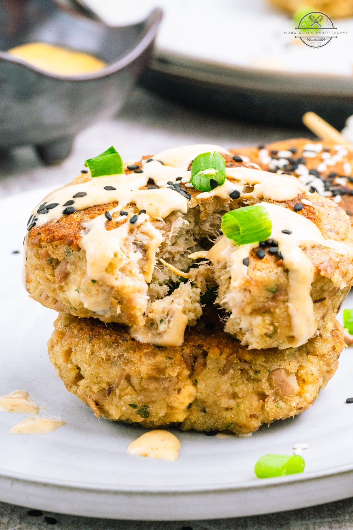Tuna Cakes with Spicy Mayo Dressing