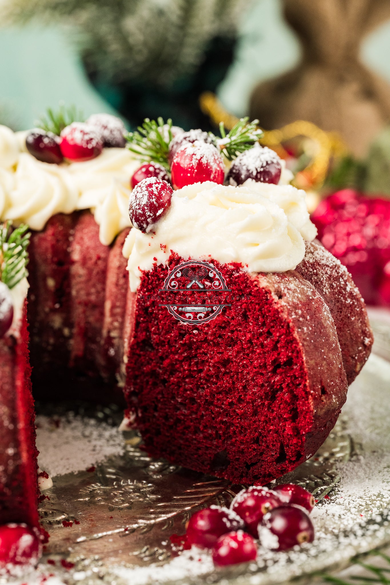 Red Velvet Christmas Bundt Cake