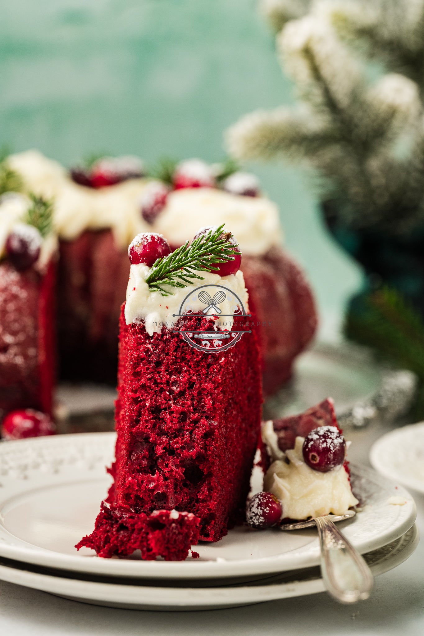 Red Velvet Christmas Bundt Cake